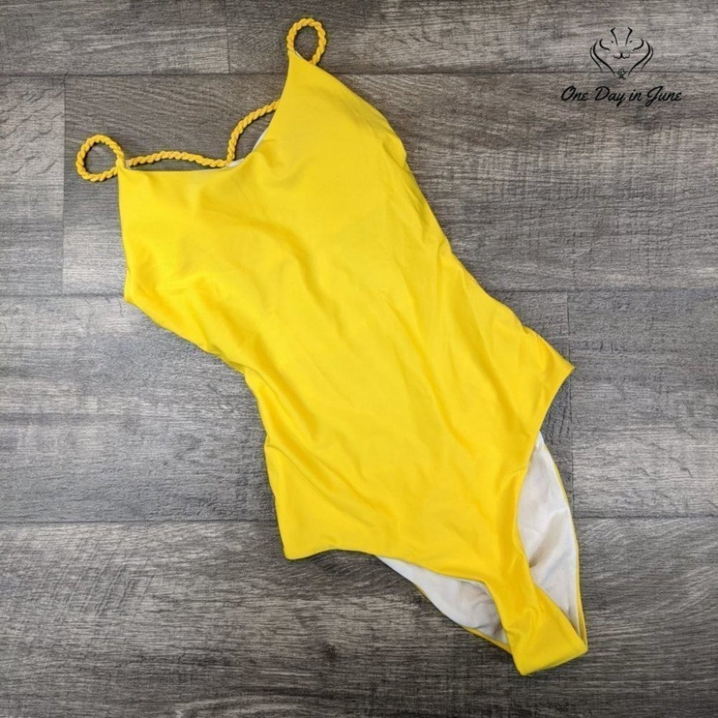 Almaree Strappy Scoop Neck Crisscross Back One Piece Size S