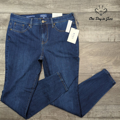 Not Your Daughter's Jeans Skinny Jeans Medium Wash Lift Tuck Stretch NWT Size 8