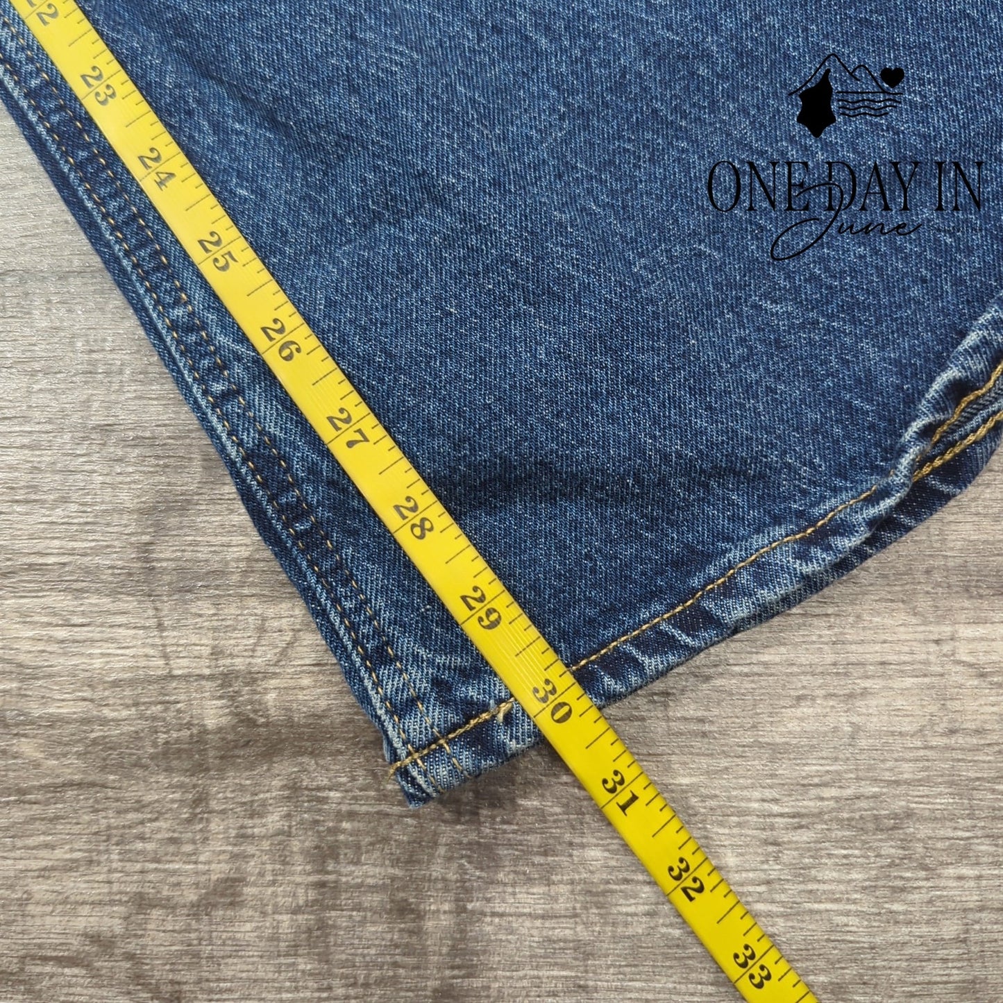 Old Navy Ski Hi Wide Leg Jeans Size 16