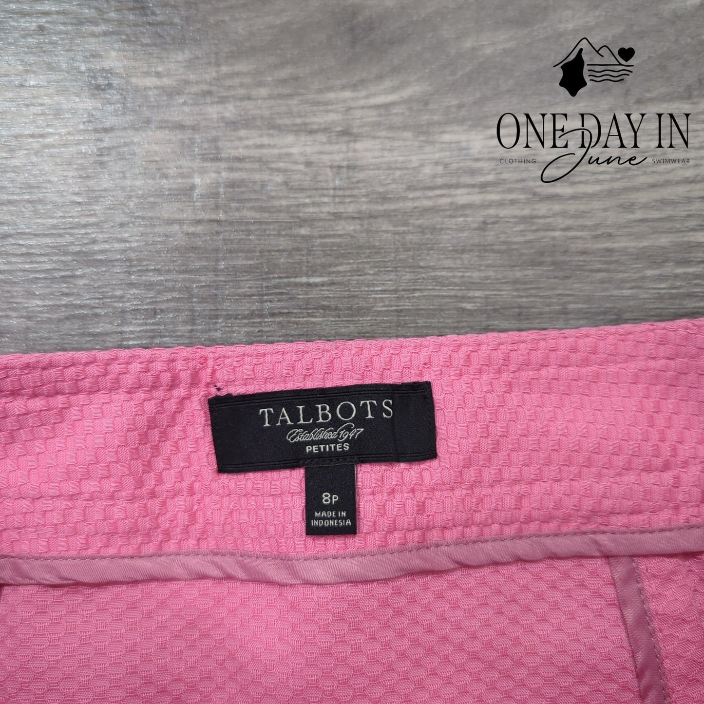 Talbots Petite Textured Mini Skirt Size 8P