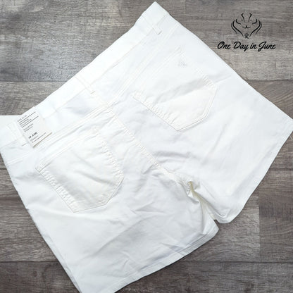 VIP Jeans Sculpting Stretch Shorts Size 21/22