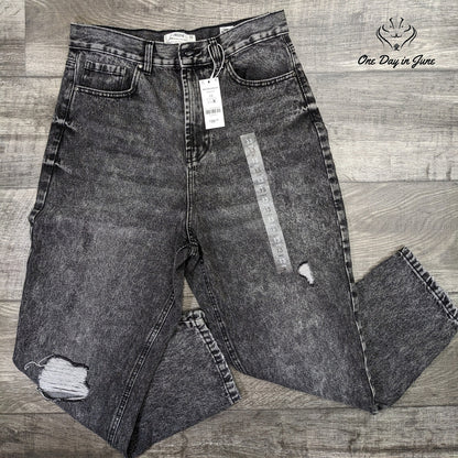 Ardene Juniors High Rise Mom Jeans Size 13