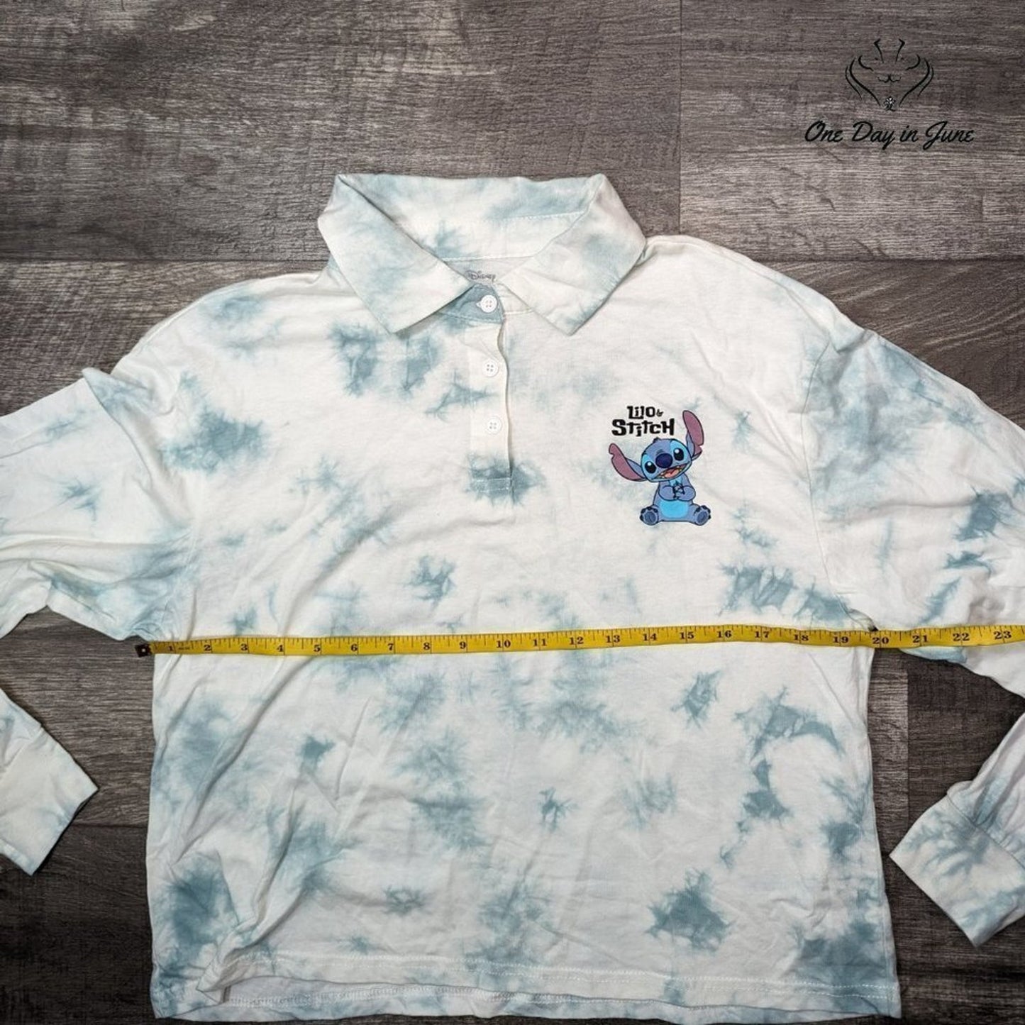 Disney Collared Long Sleeve Tee Shirt Size XL