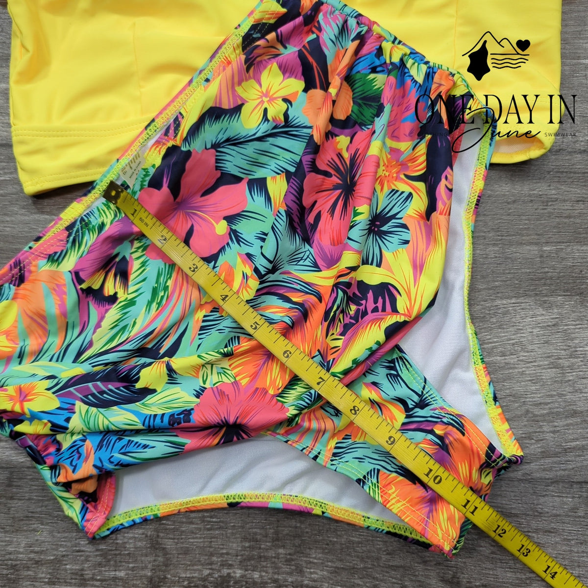 Sporlike Yellow Ruffle Shoulder Tropical High Waist Bikini Swimsuit NWT Size M