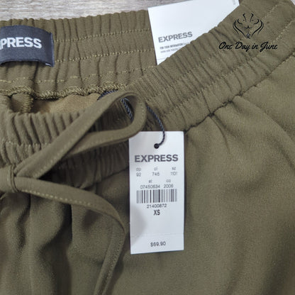 Express Ankle Mid Rise Pants Size XS