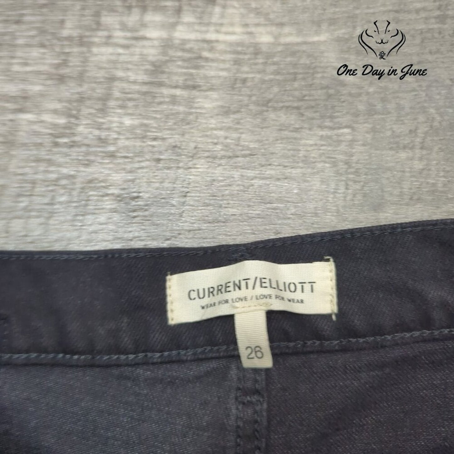 Current/Elliot The Boyfriend Original Fit Jeans Size 26 (2)