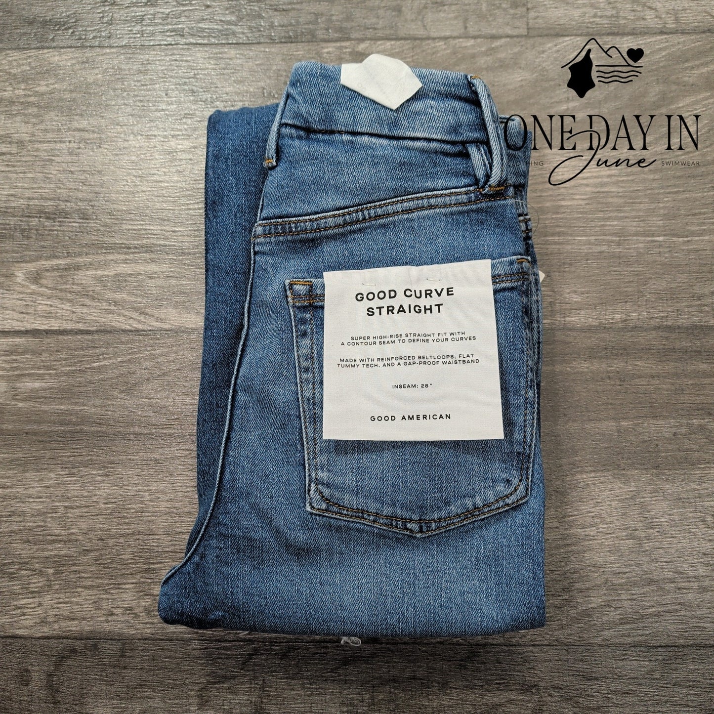 Good American Good Curve Straight Jeans Indigo338 Distressed NWT Size 00