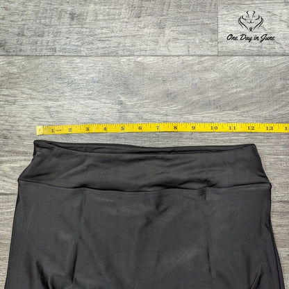 Coshom V Neck Boyshort Tankini Swimsuit Size S