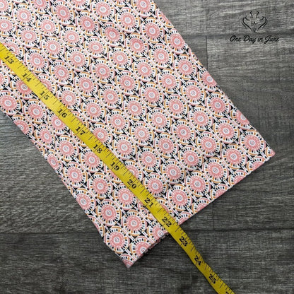 89th & Madison Comfort Waist Moroccan Tile Capri Pants Size 8