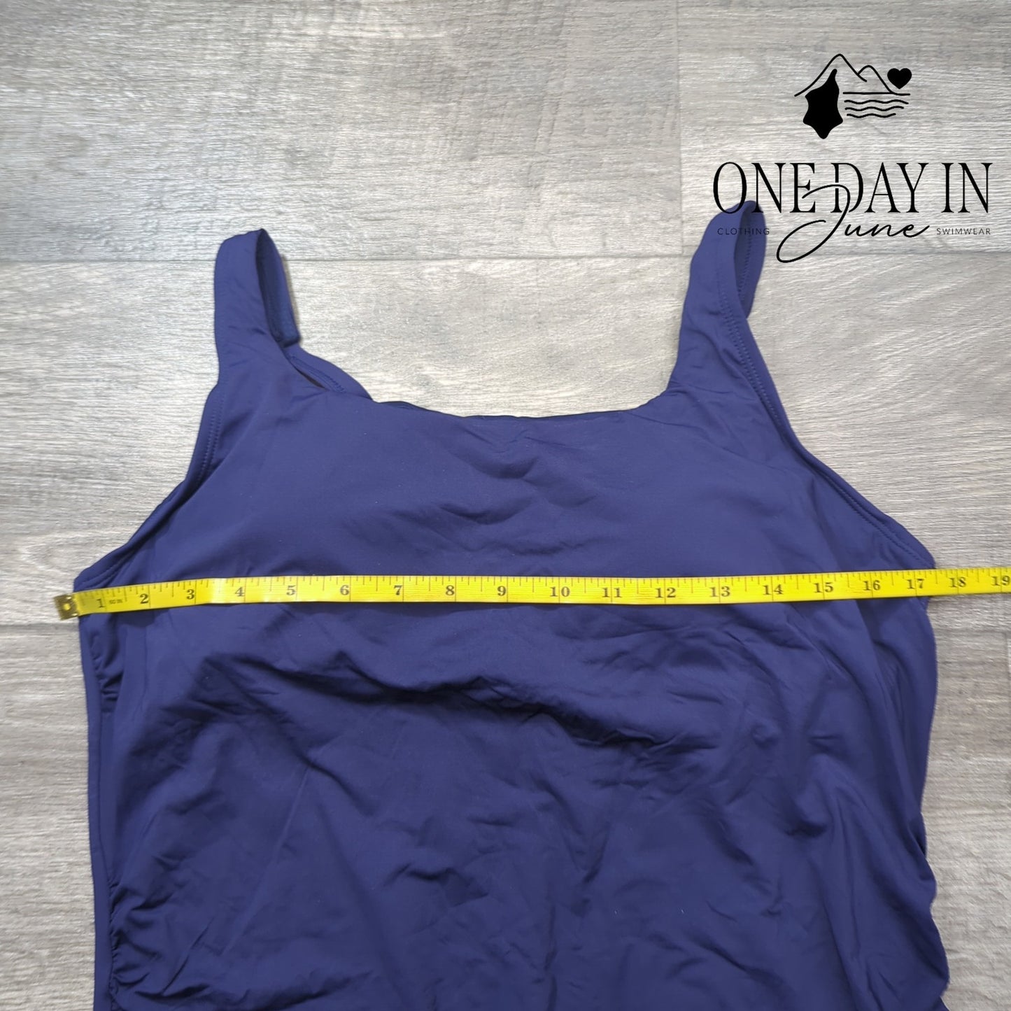 Aqua Eve Straight Neck Tankini Top Size XXL