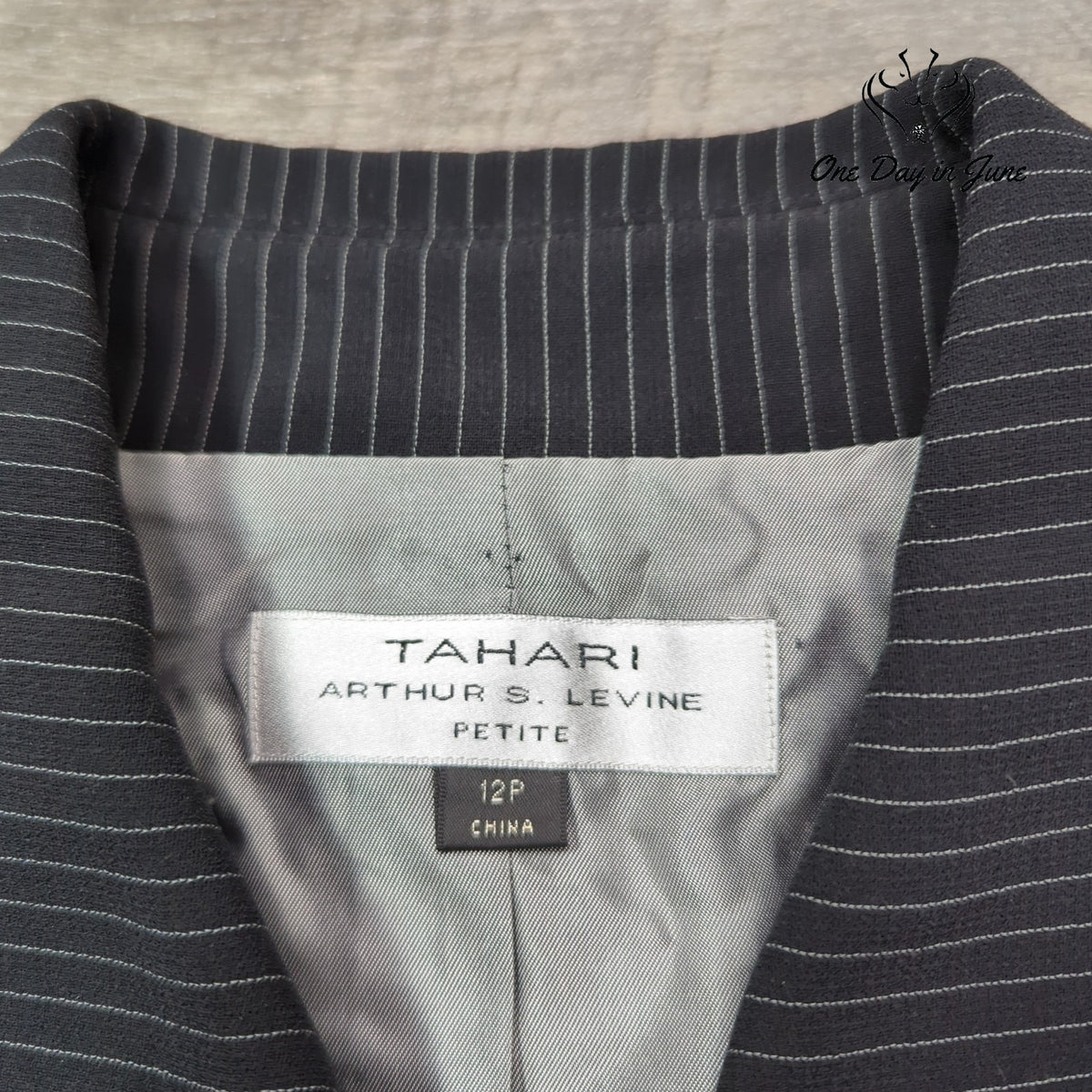 Tahari Arthur S Levine Petite Pinstripe Double Breasted Blazer Black Size 12P
