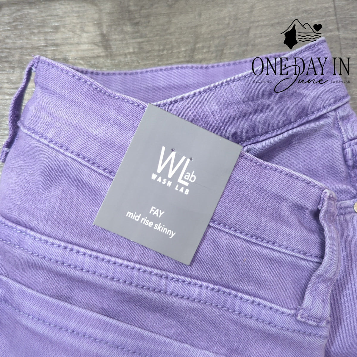 Wash Lab Fay Mid Rise Skinny Jeans Purple Gem NWT Size 10 (30)
