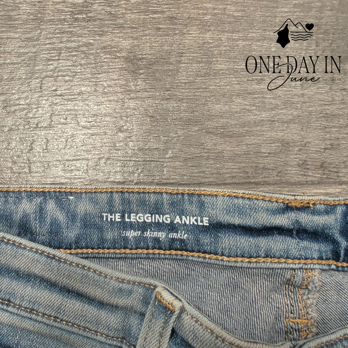 AG Adriano Goldschmied The Legging Ankle Jeans Skinny NWT $215 Size 4 (27)