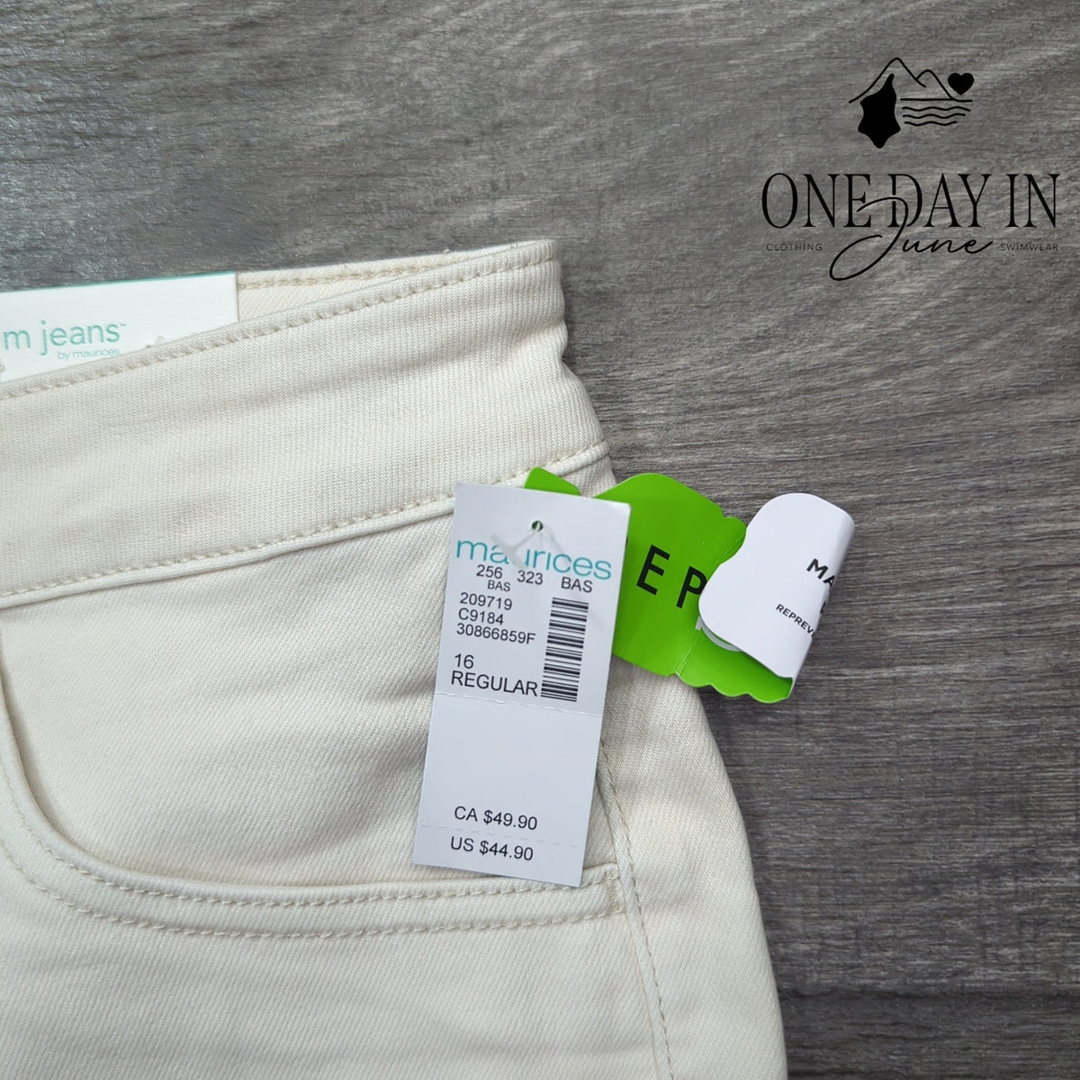 m jeans by Maurices Ankle Slim Straight Jeans White Raw Hem NWT Size 16