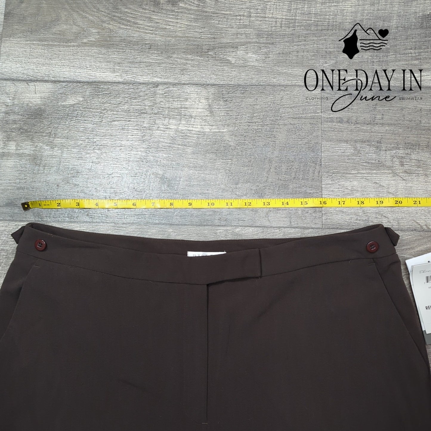 Emma James Replenishment Stretch Dress Pants Size 18