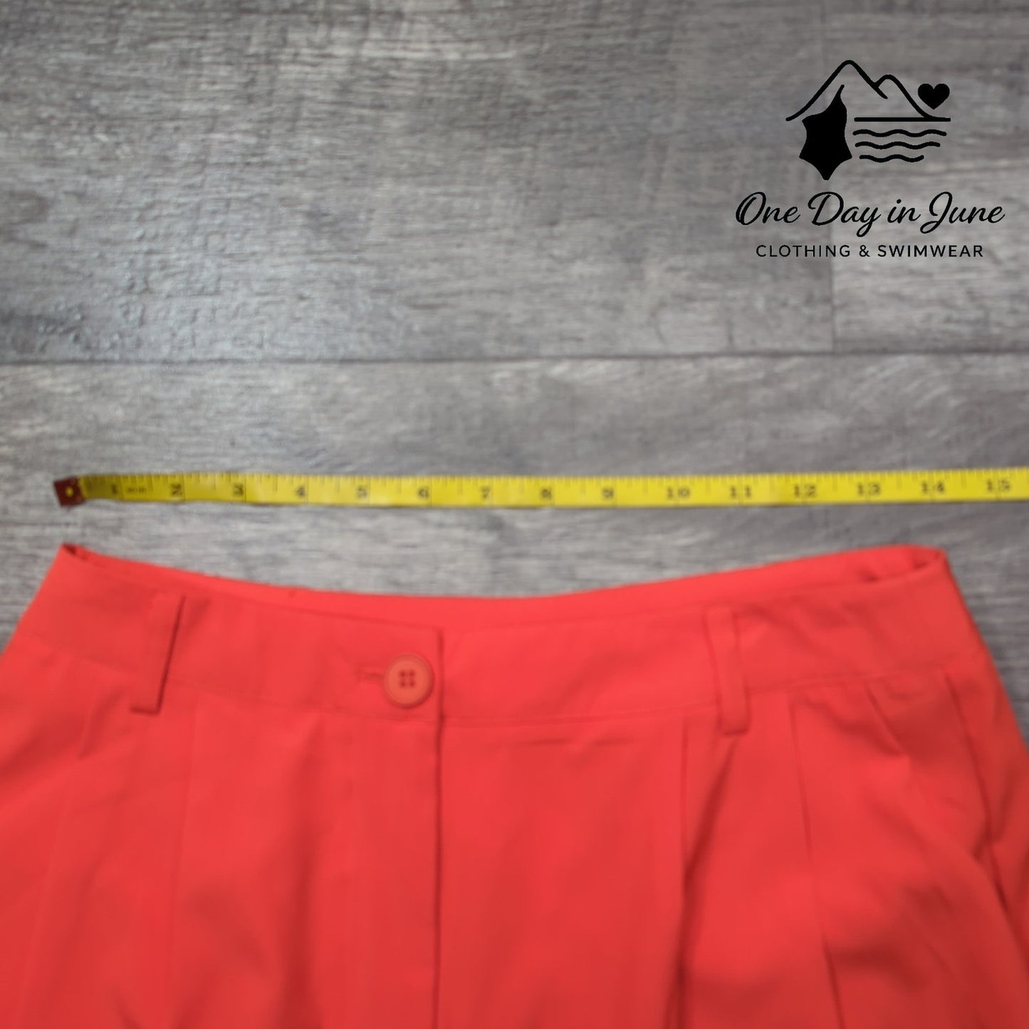 Timing Straight Leg Light Weight Pants Size S