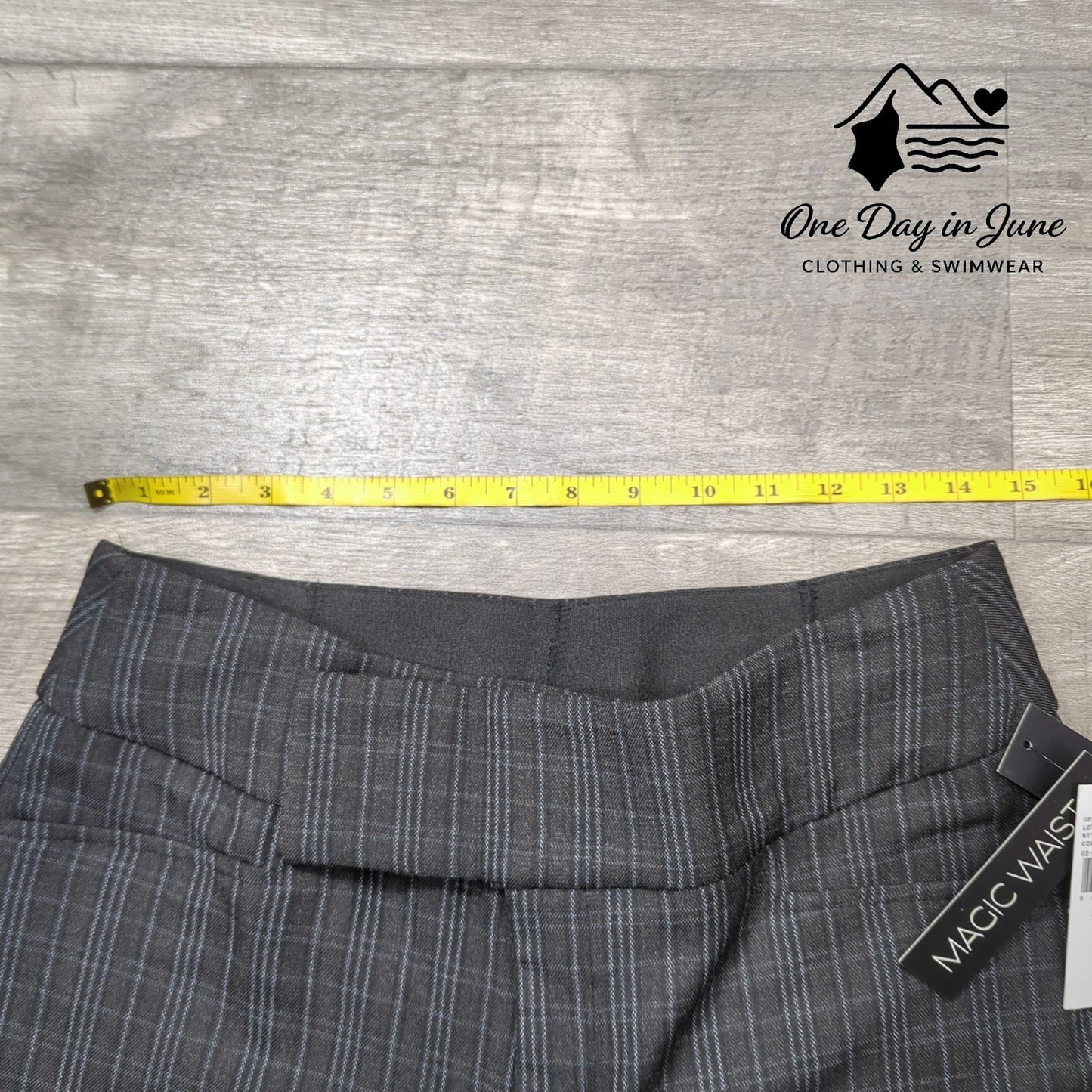 Alyx Limited Magic Waist Straight Leg Pants Size 4