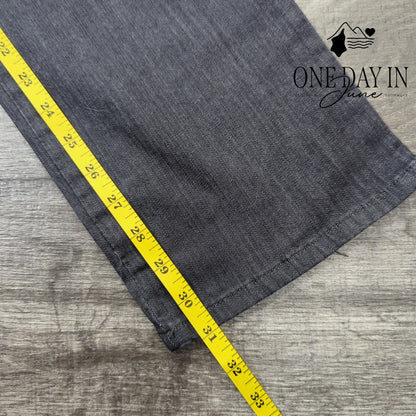 Lee Classic Fit Straight Leg Jeans Size 12