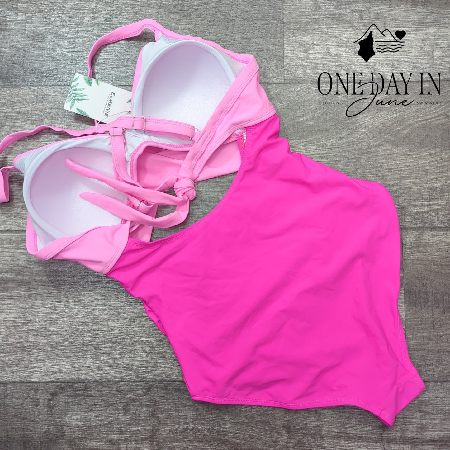 Eomenie Cross Front Cut Out One Piece Swimsuit Size L