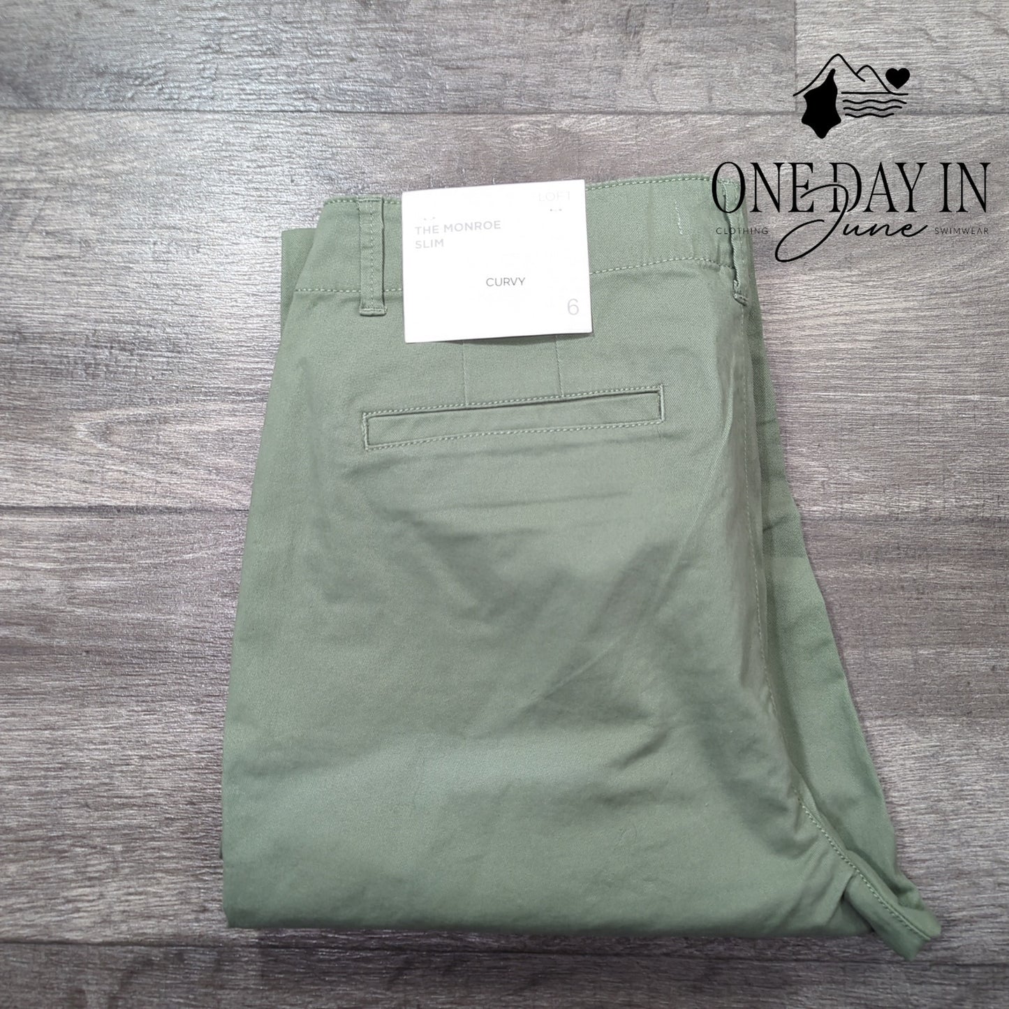 Loft The Monroe Slim Curvy Pants Size 6