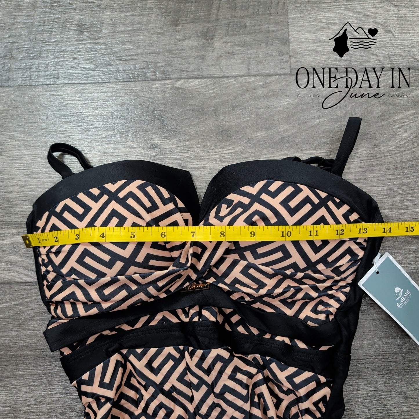 Eomenie Molded Cup Tie Back One Piece Swimsuit Size M