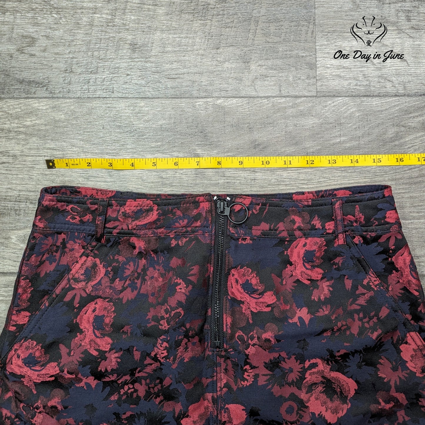 Express Floral Ruffle Edge Mini Skirt Size 8