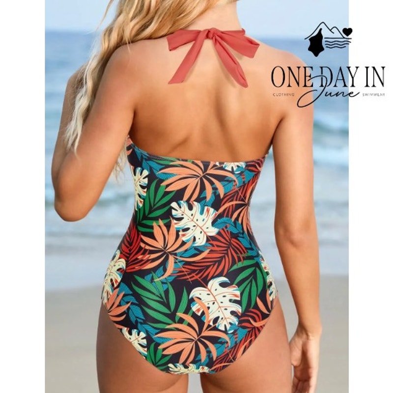 Aleumdr Tropical Twist Front Halter One Piece Swimsuit Size L