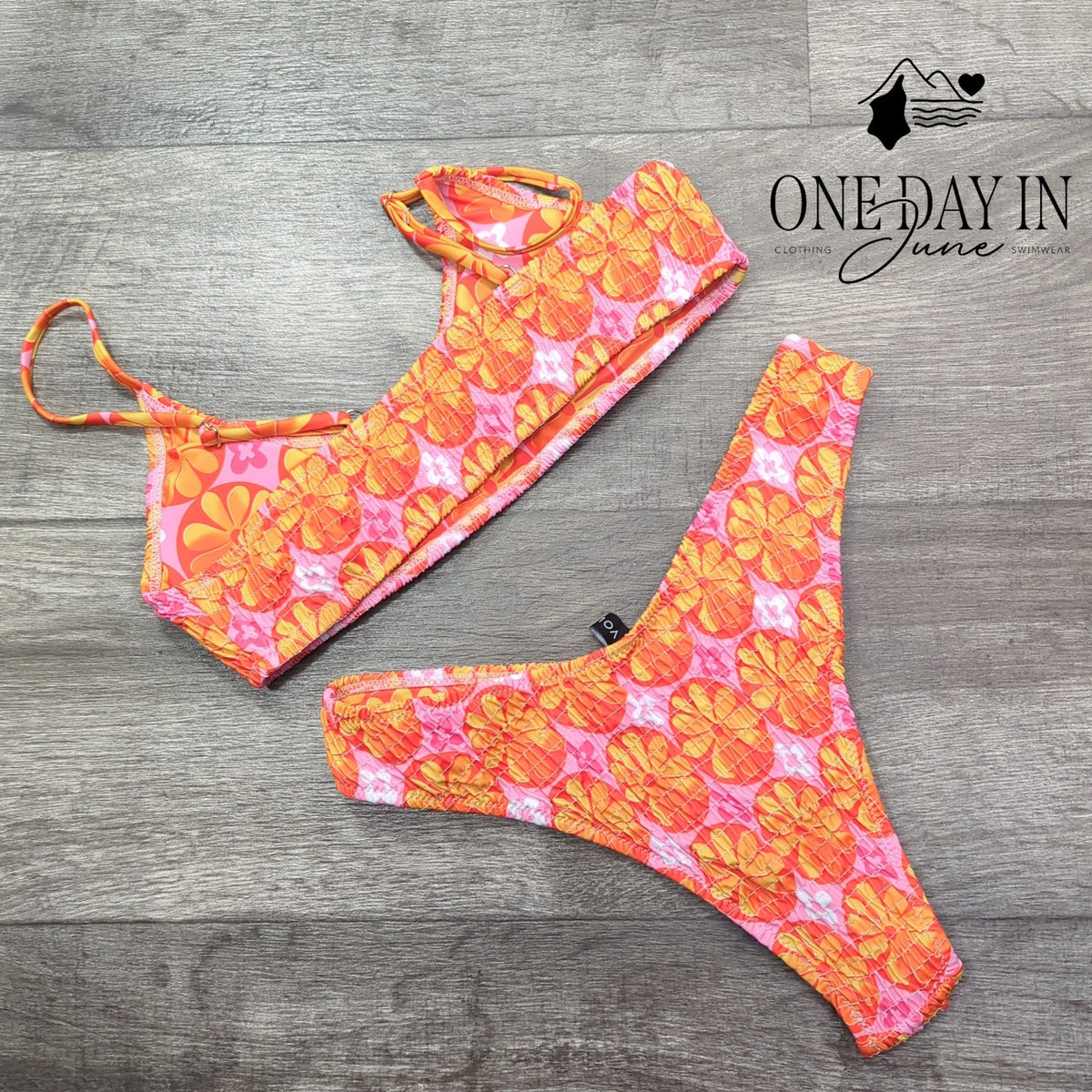 Volafa Smocked Crop Bikini Swimsuit Pink Orange Floral Two Piece Size M