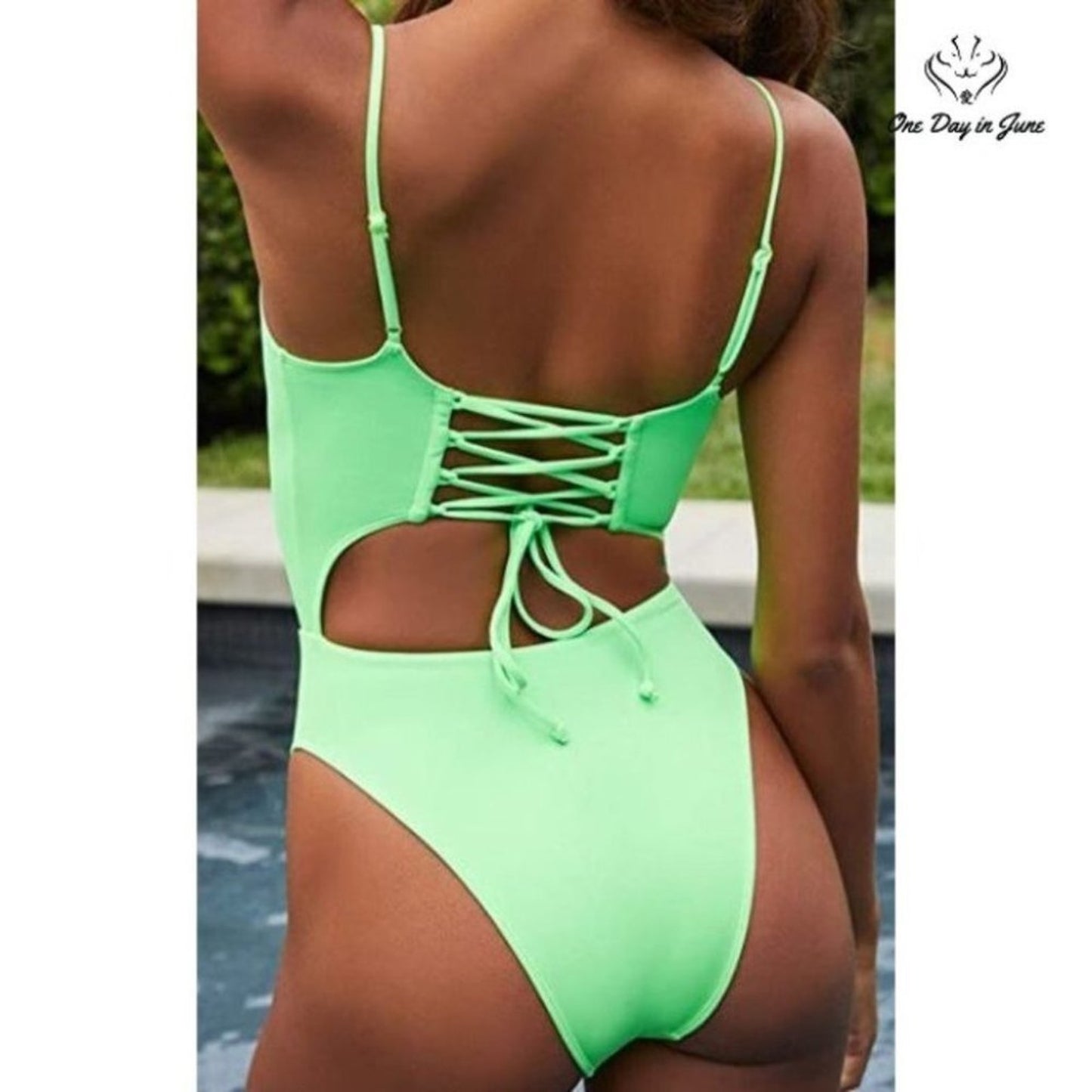 Meyeeka Scoop Neck Cut Out One Piece Swimsuit Size S