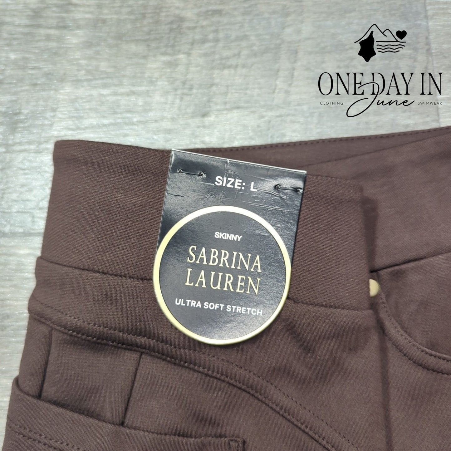 Sabrina Lauren Ultra Soft Stretch Skinny Ankle Pants Size L