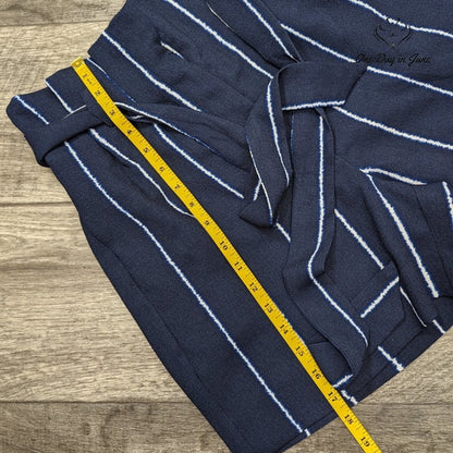 The Limited Navy Stripe May Fashion Shorts Size 4
