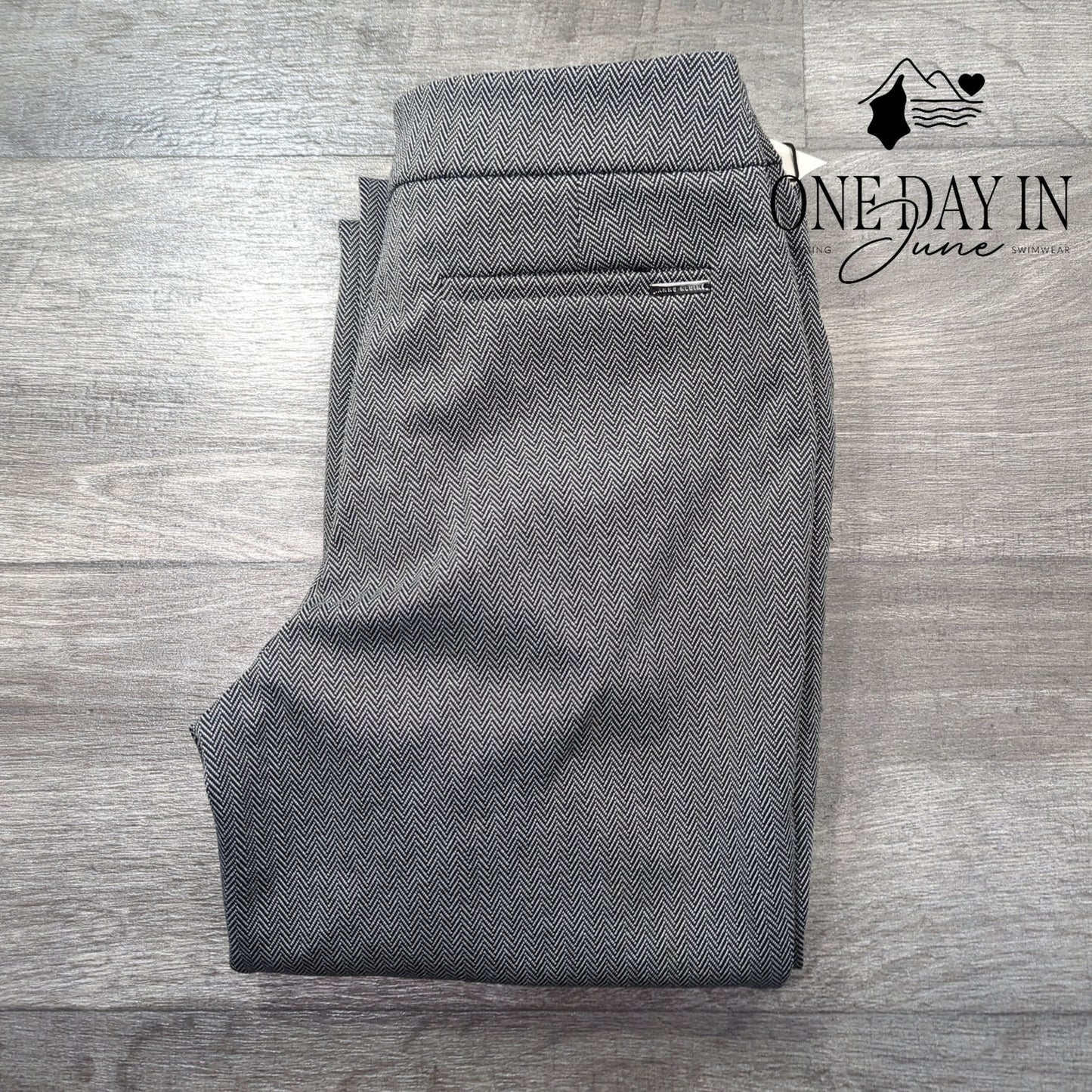 Anne Klein Boot Leg Dress Pants Size 4