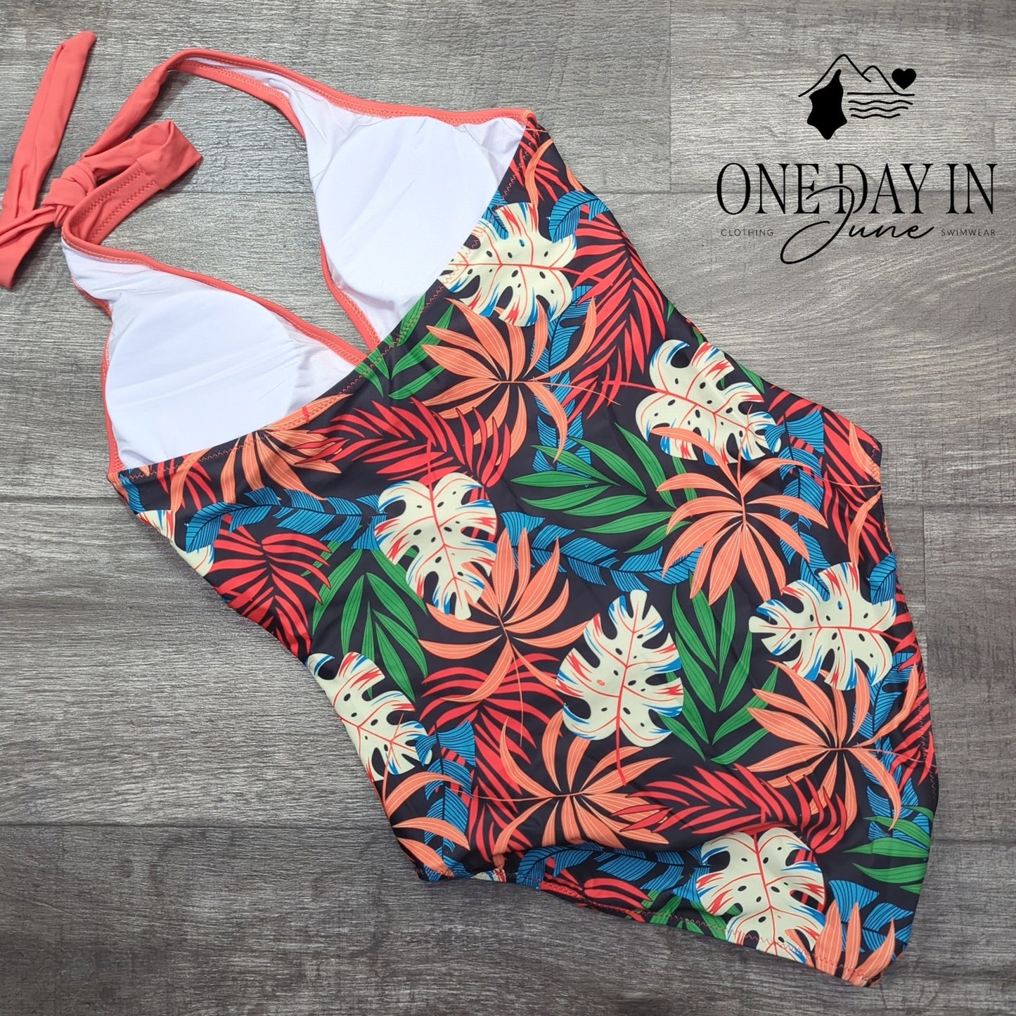 Suuksess Halter Tummy Control One Piece Swimsuit Size L
