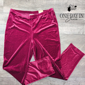 Chico's Velvet Slim Pull On Pants Burgundy Wine Velour NWT Size Chico's 2 (12)