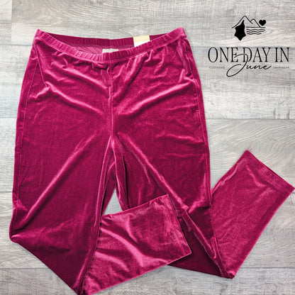 Chico's Velvet Slim Pull On Pants Burgundy Wine Velour NWT Size Chico's 2 (12)