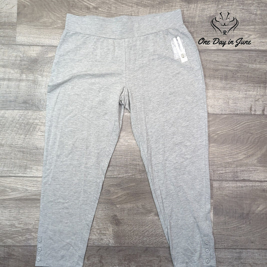 New Directions Pull on Capri Pants Size M