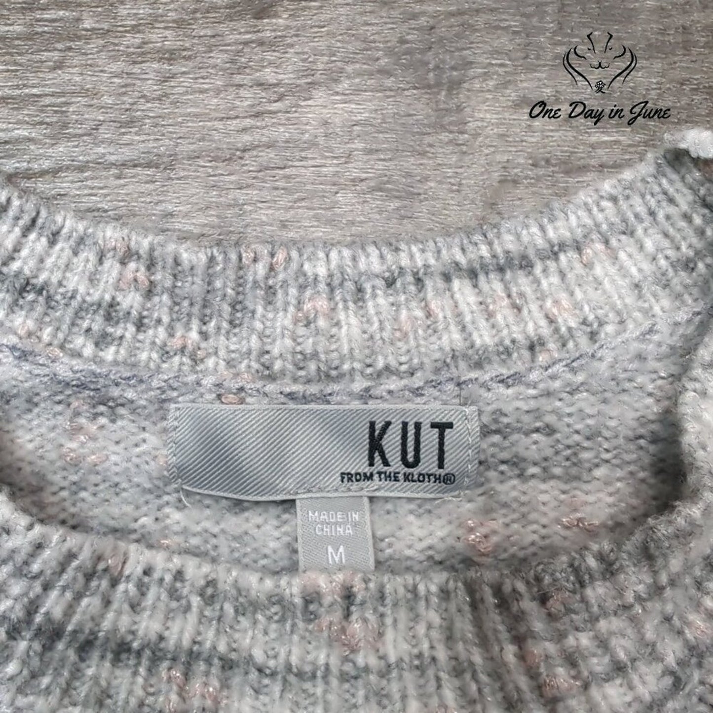 Kut from the Kloth Long Sleeve Pullover Sweater Size M