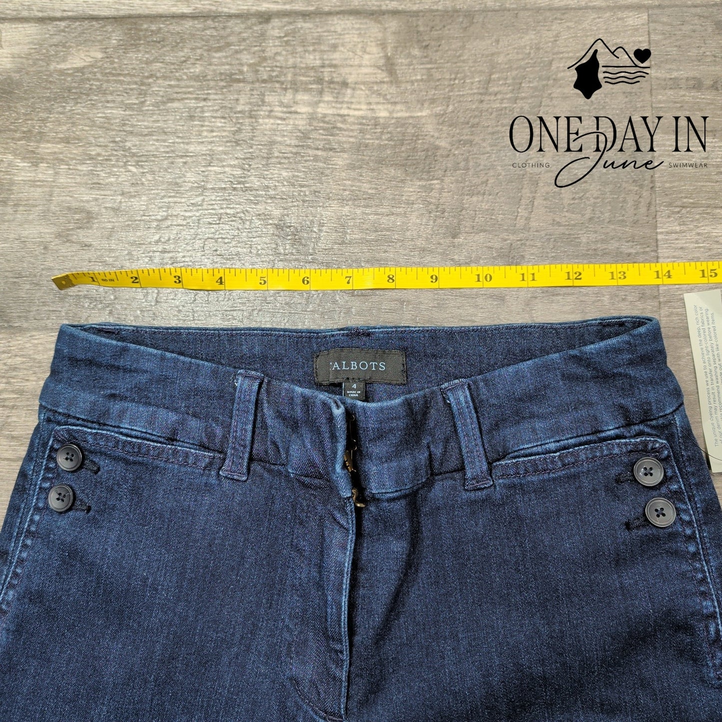 Talbots High Waist Straight Leg jeans Size 4