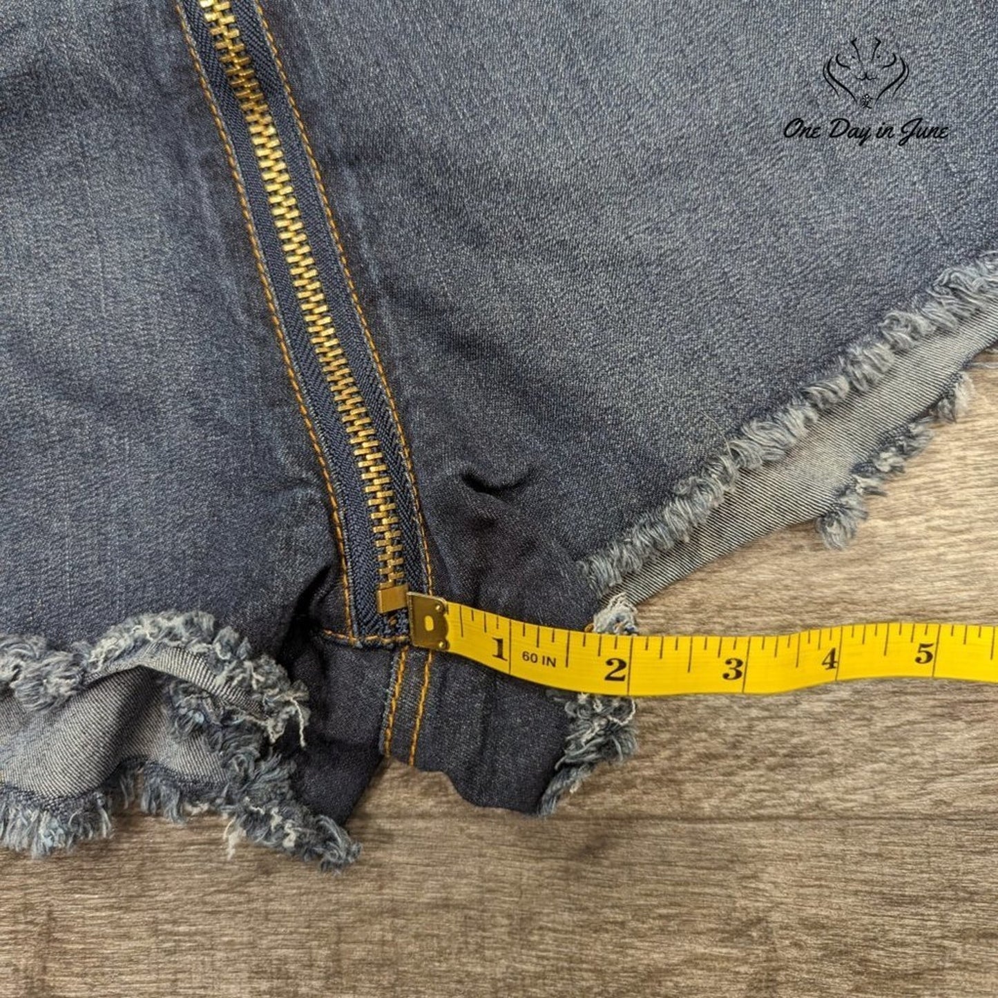 Crave Fame Juniors High Rise Denim Shorts Size 9
