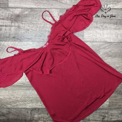 White House Black Market Cold Shoulder Top Size S
