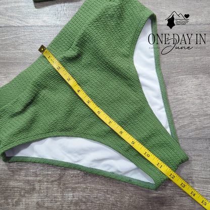 Aleumdr Textured Crop Bikini Swimsuit Size M