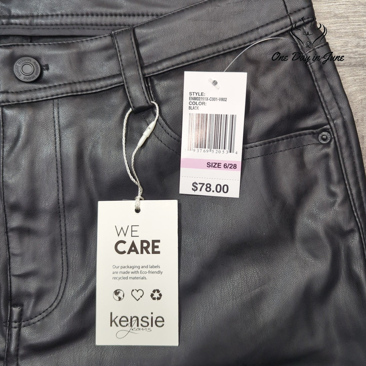 Kensie Jeans Vegan Leather Straight Leg Pants Size 6