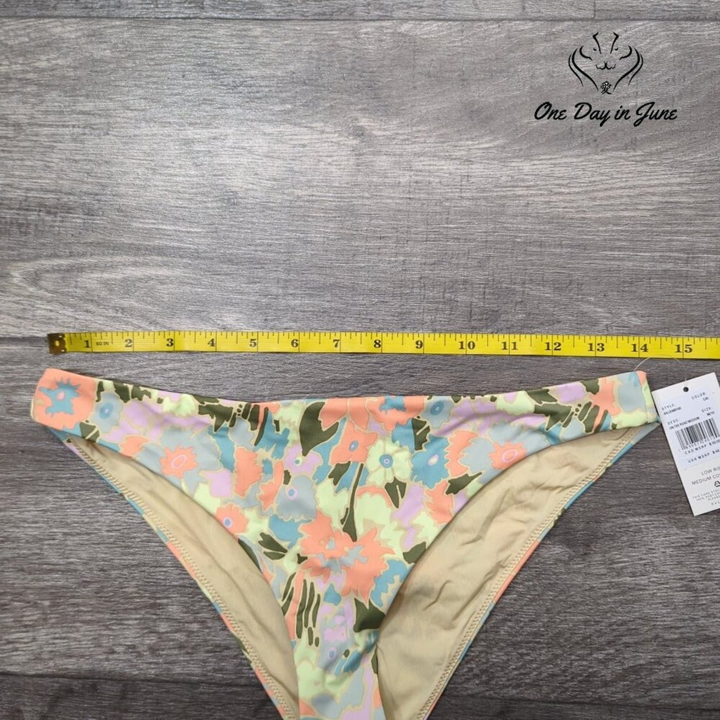 RVCA On The Road Bikini Bottom Chai Floral Medium Coverage NWT $48 Size M
