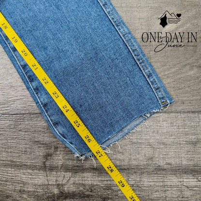 DL1961 Mara Straight Mid Rise Ankle Jeans Size 00 (24)