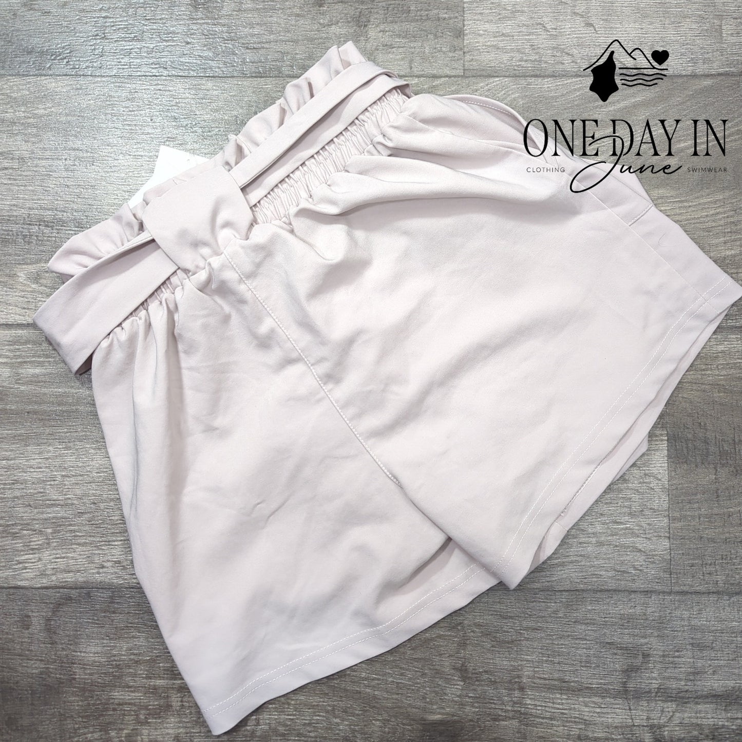Grace Karin Lettuce Edge Belted Shorts Size S