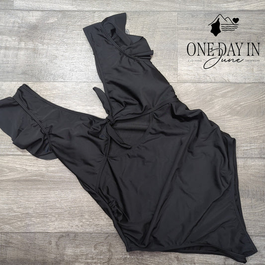 Zaful Cut Out Knot Front One Piece Swimsuit Size M