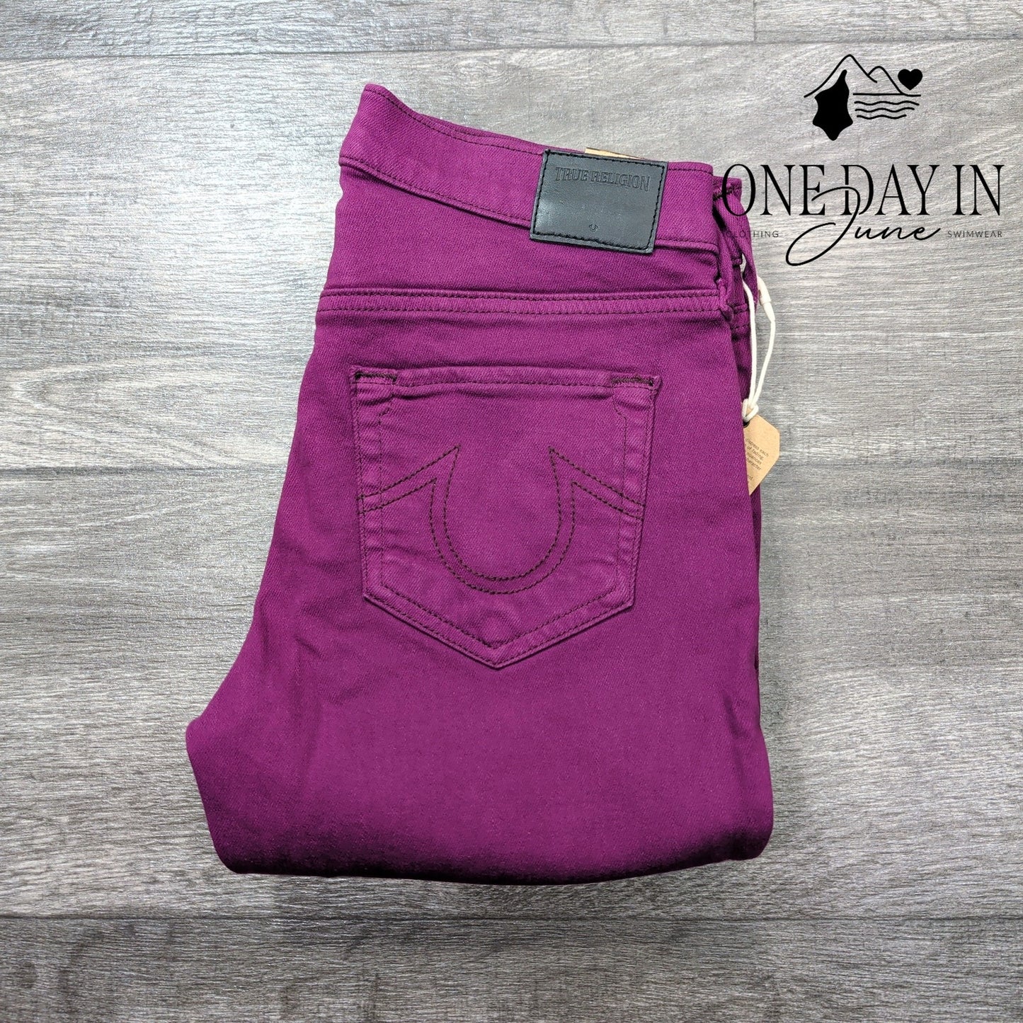 True Religion Halle Super Skinny Jeans Boysenberry Purple Zip Ankle NWT Size 2