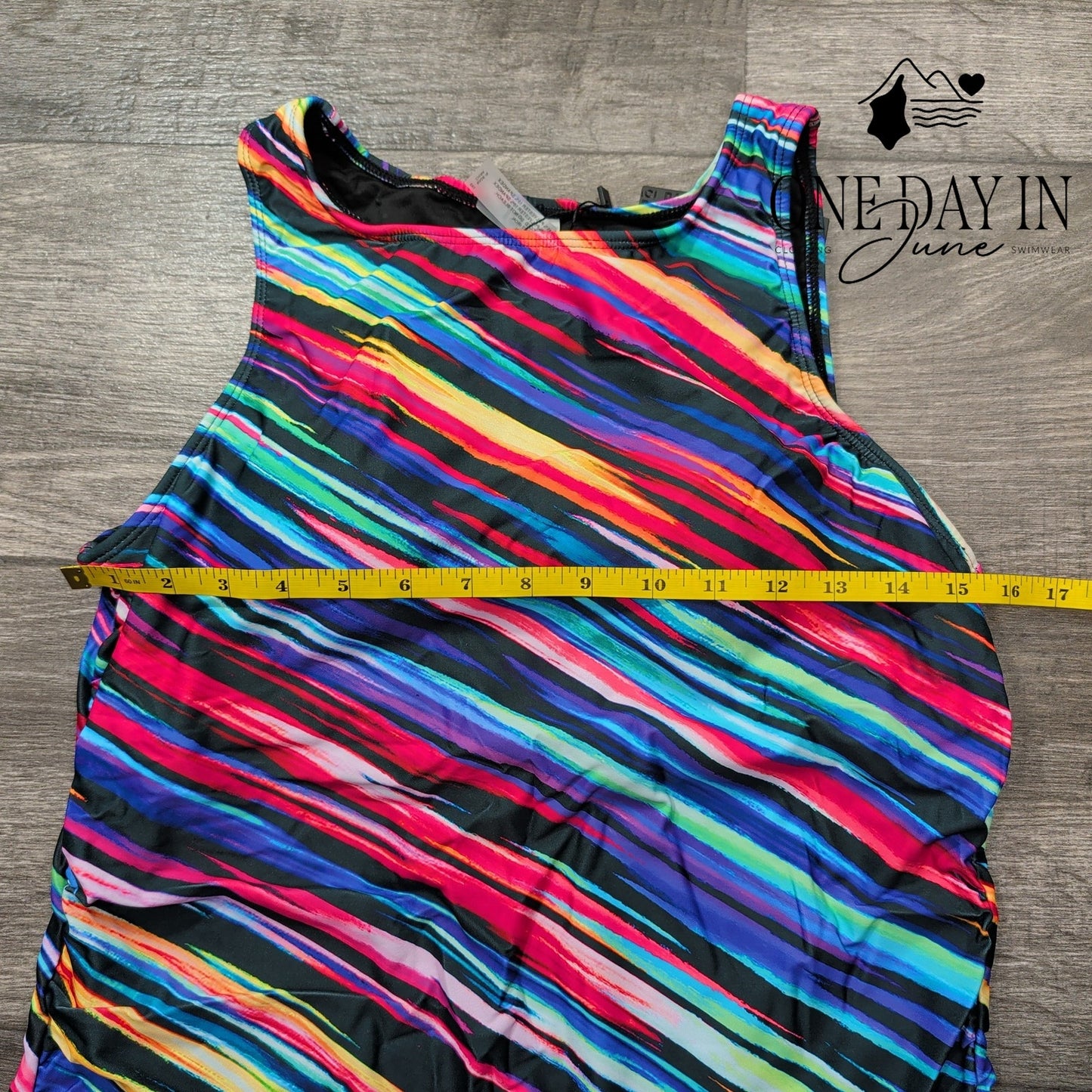 Daci High Neck Tankini Swimsuit Size L