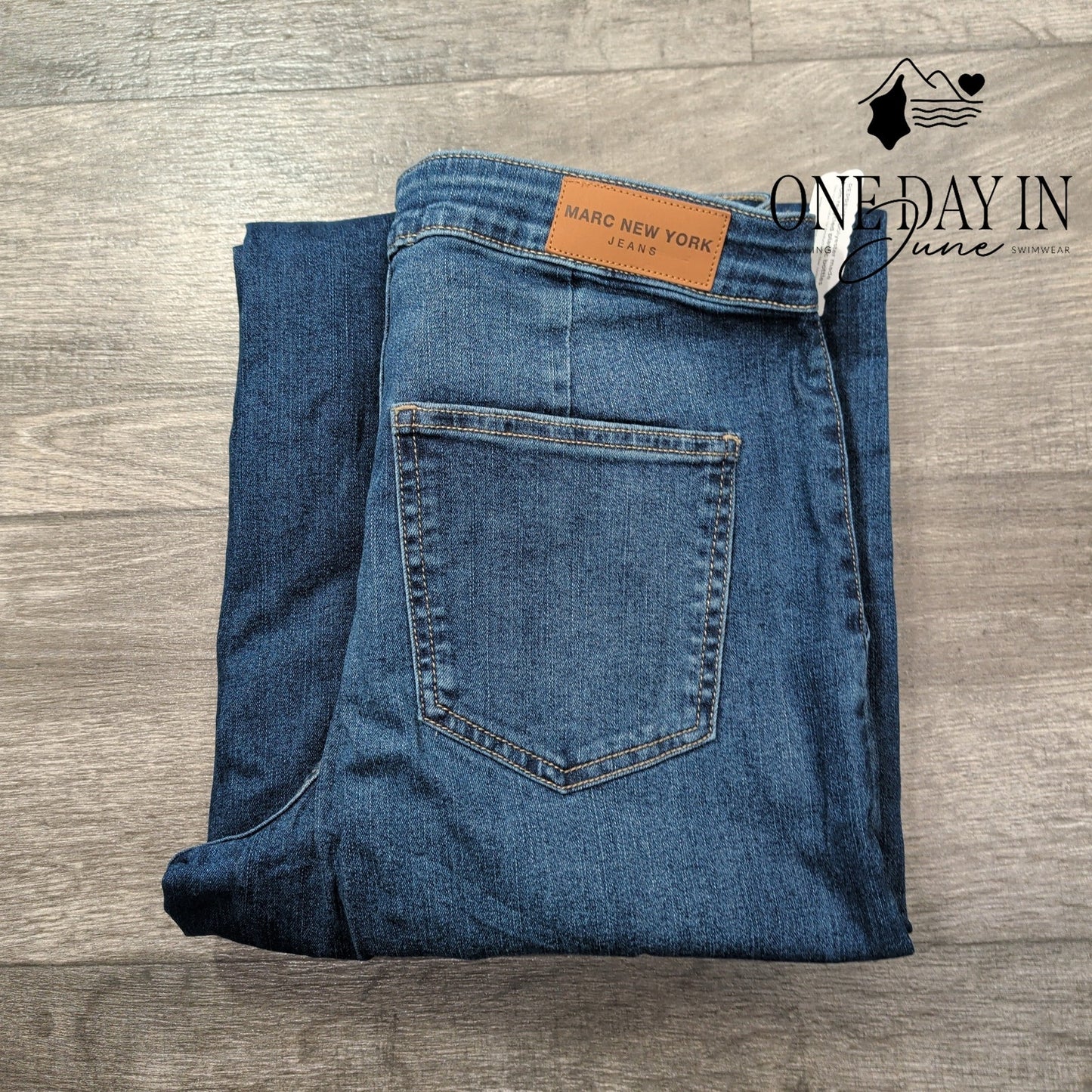 Marc New York Petite High Rise Wide Leg Crop Jeans Size 10P