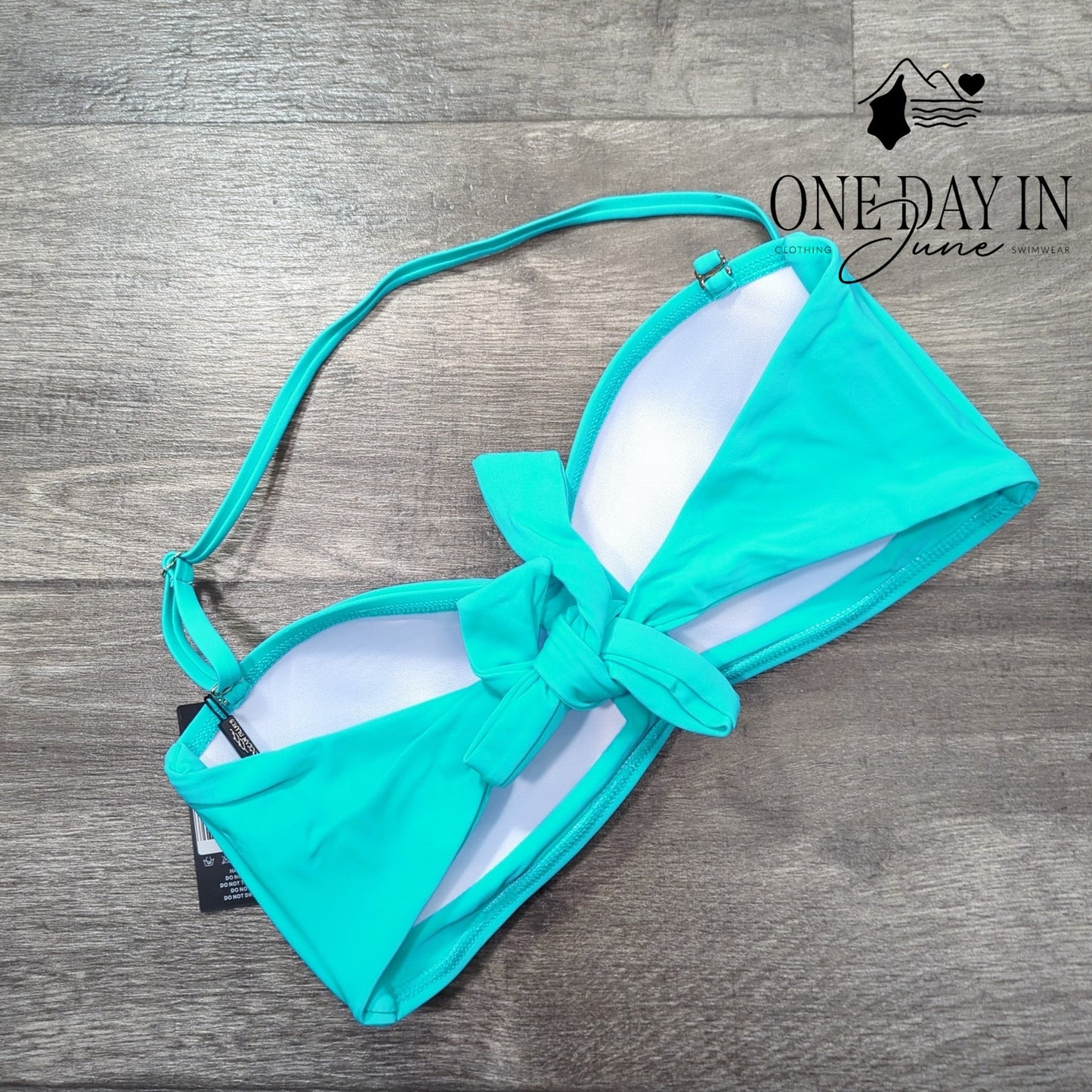 Ocean Blues Twist Front Tie Back Bikini Top Size L